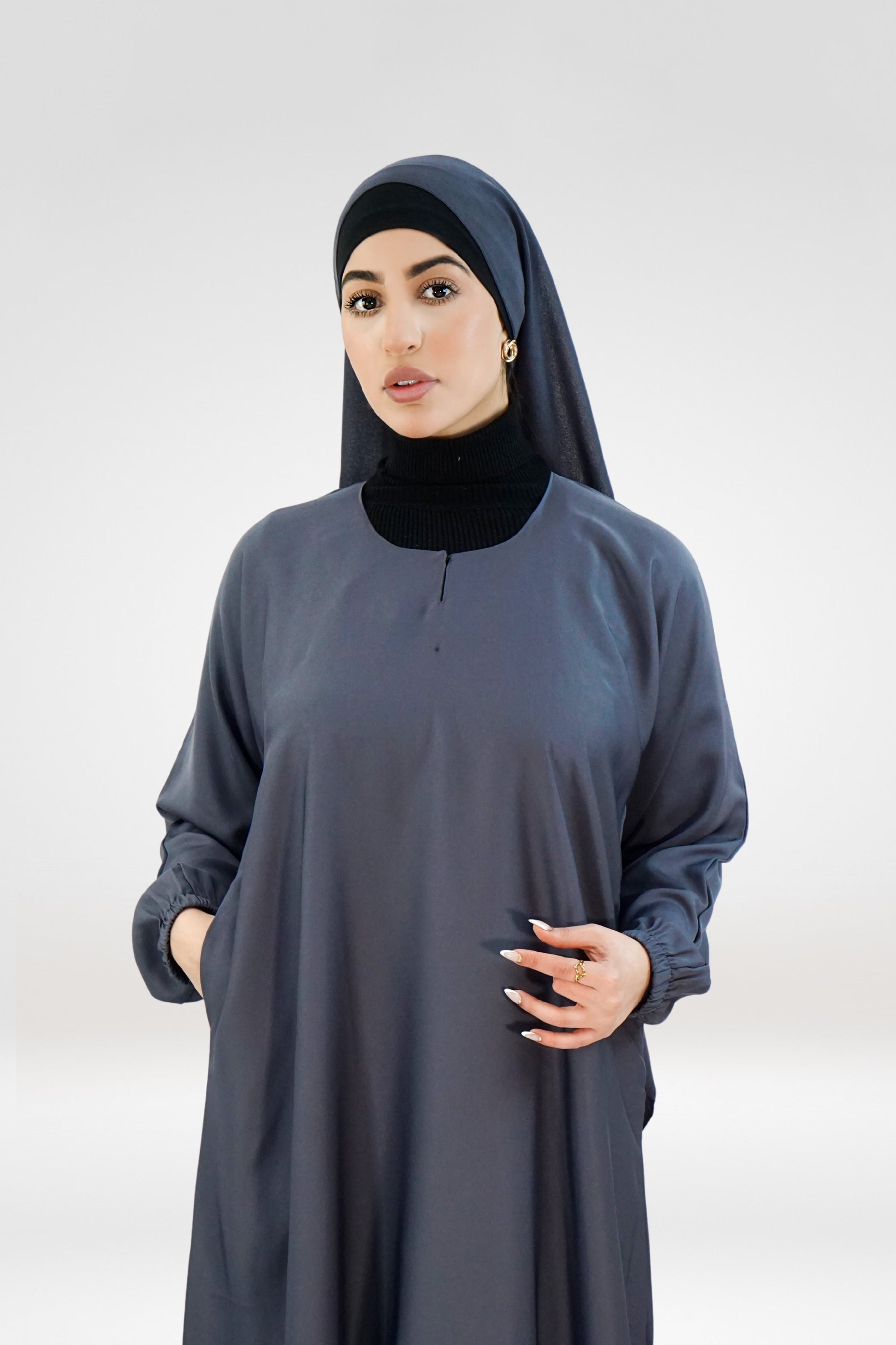 Plain One-Button Abaya with Elastic Cuffs – Dark Grey (Nida Fabric)