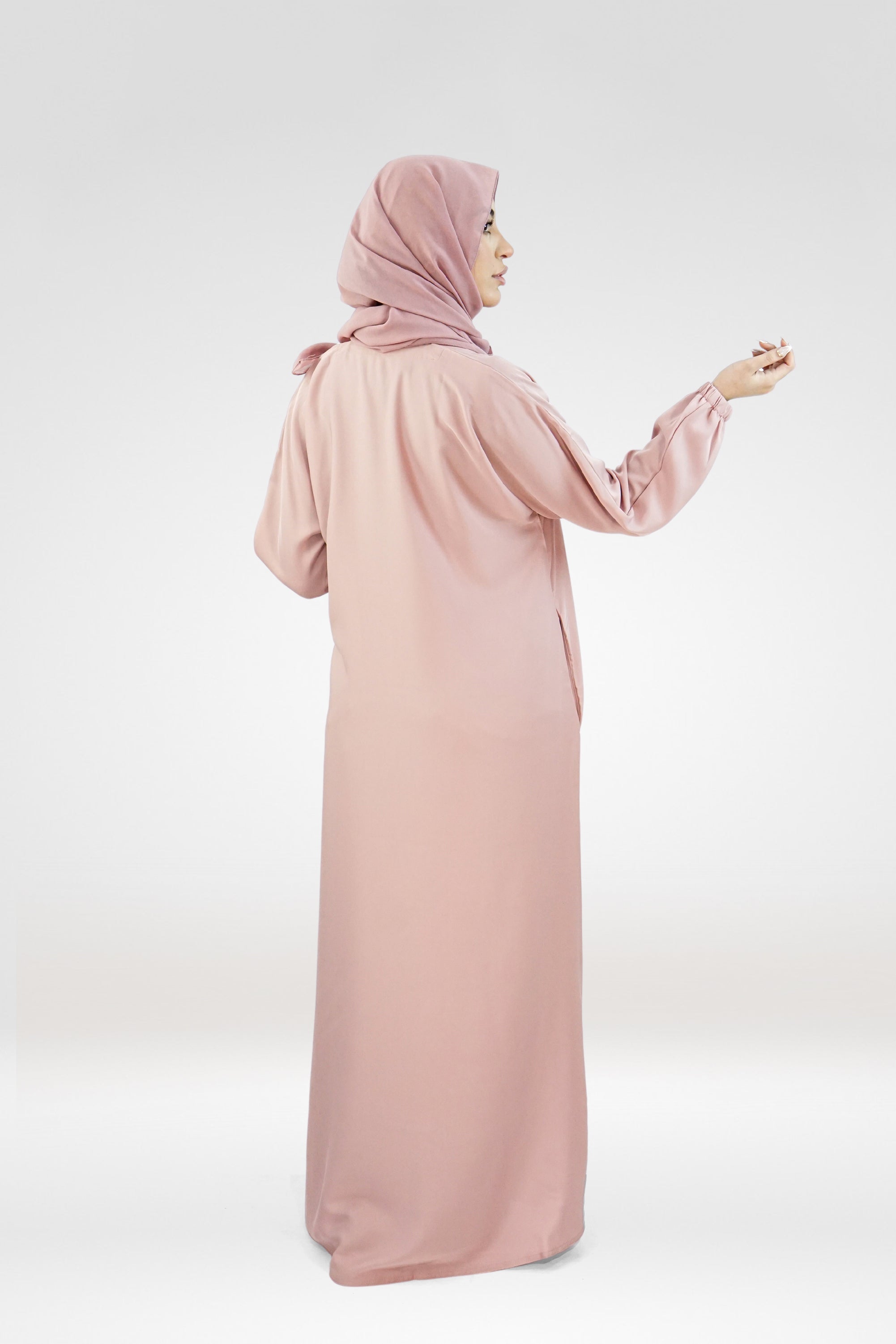 Plain One-Button Abaya with Elastic Cuffs Nida Fabric Pink