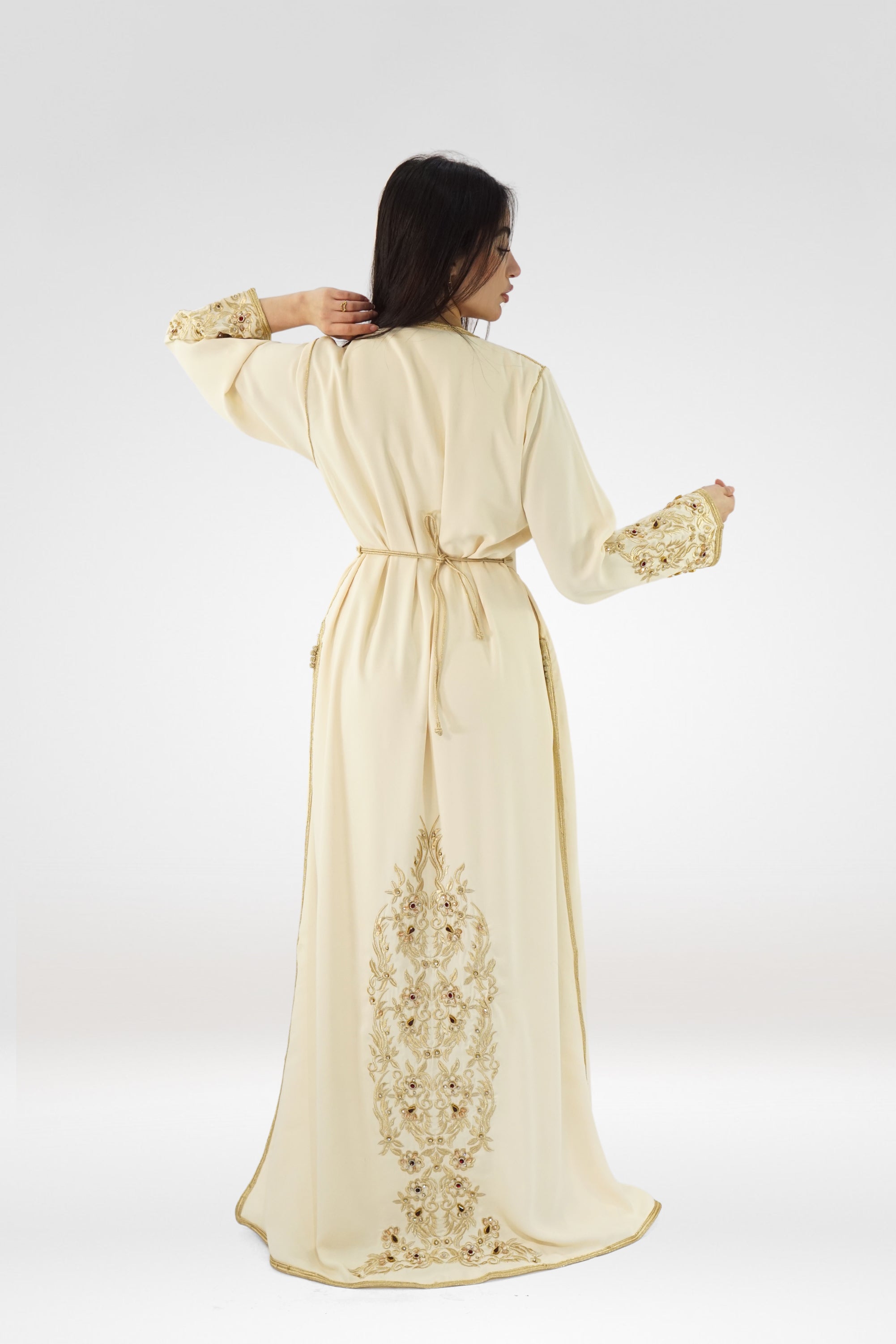Elegant Cream Takhsita  with Golden Embroidery