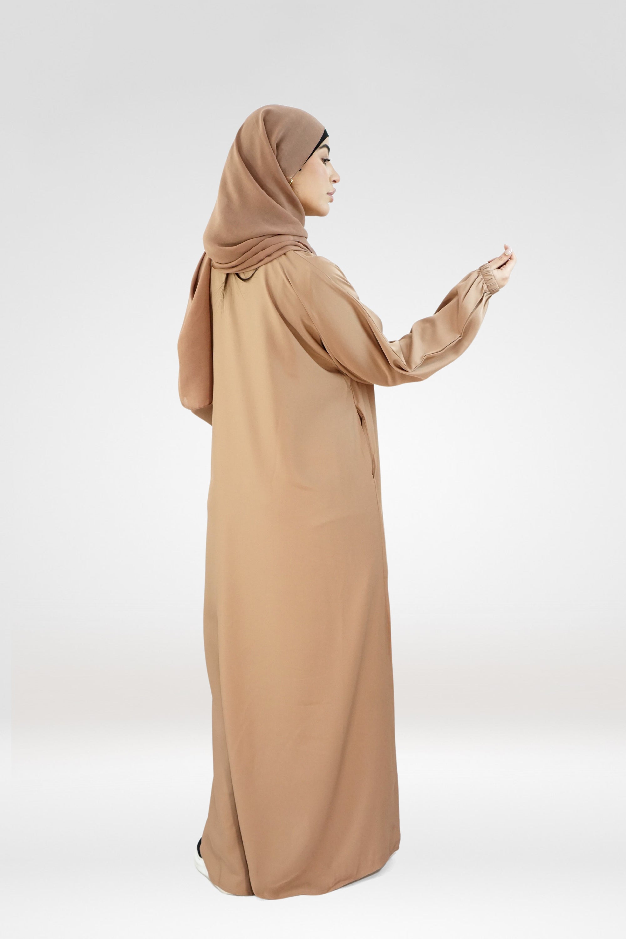 Plain One-Button Abaya with Elastic Cuffs – Light Brown (Nida Fabric)
