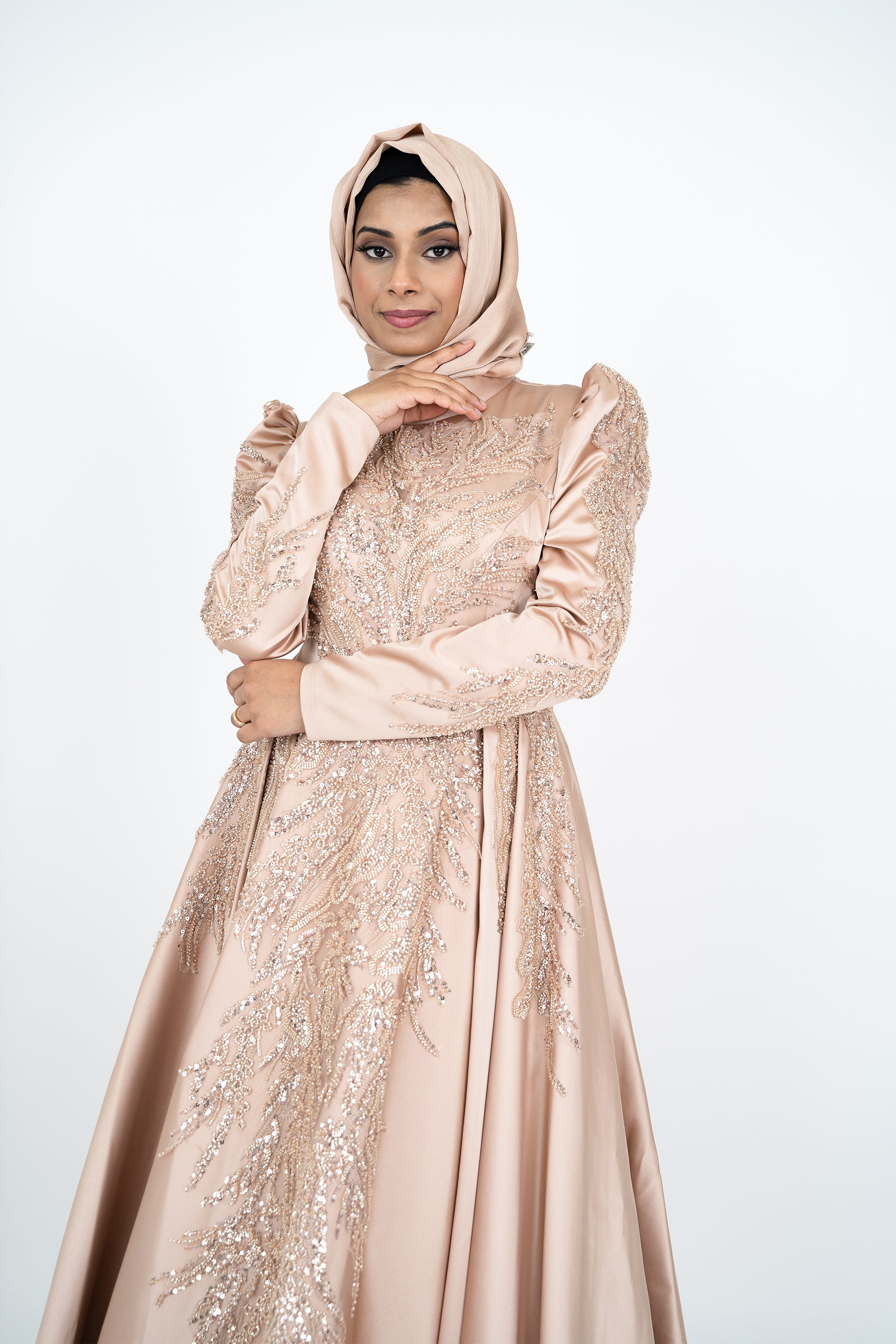 Luxorious Gold Islamic Evening Dresses High Neck Hijab Formal Party Go Aroosah Luxorious Gold Islamic Evening Dresses High Neck Hijab Formal Party Go Aroosah
