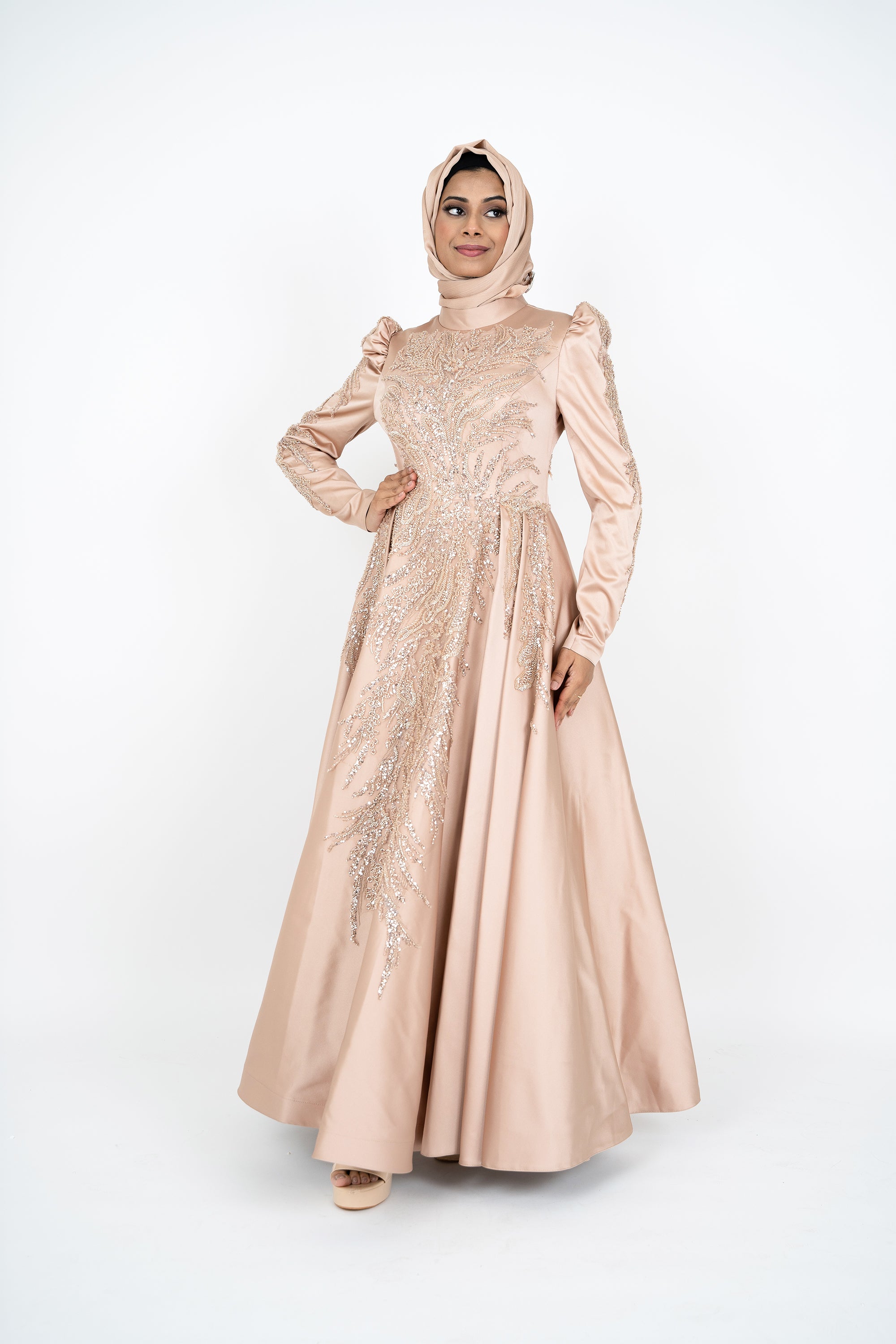 Luxorious Gold Islamic Evening Dresses High Neck Hijab Formal Party Gown Arabic Long Sleeve Islamic Kaftan