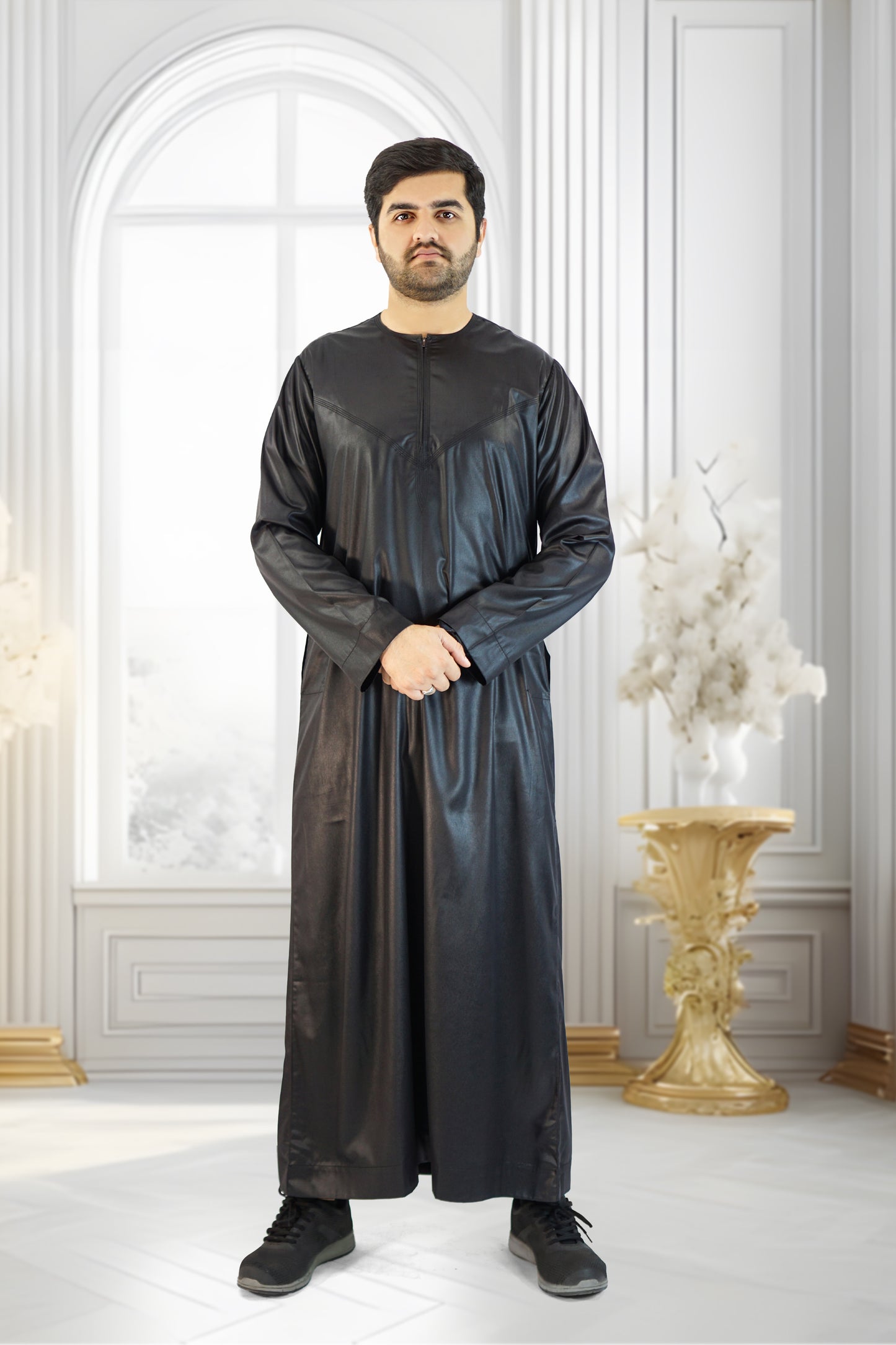 Shiny Black Emirati Thobe with Zip and Collarless Design