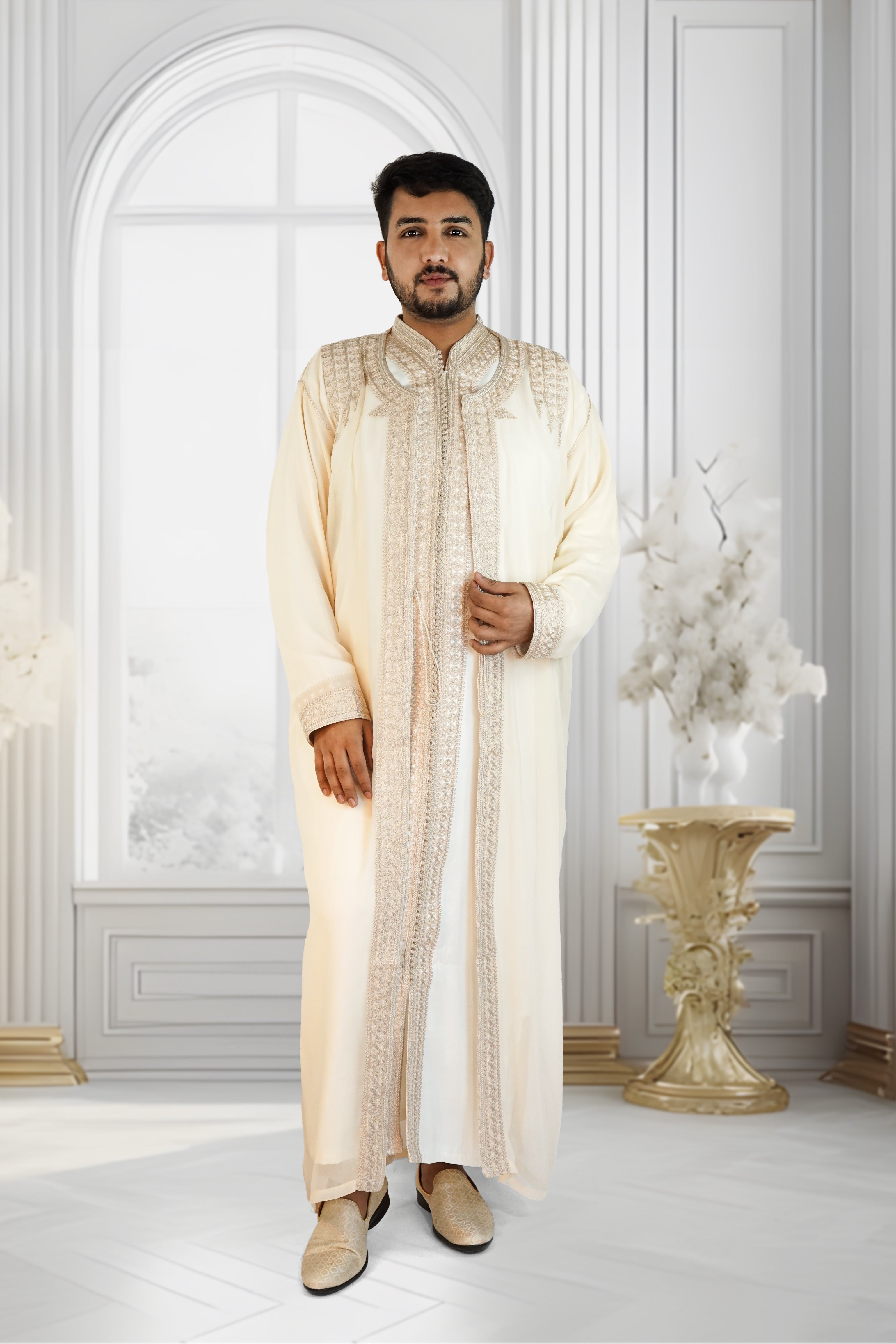 Men’s Beige Jabador – Elegant Traditional Moroccan Style Outfit