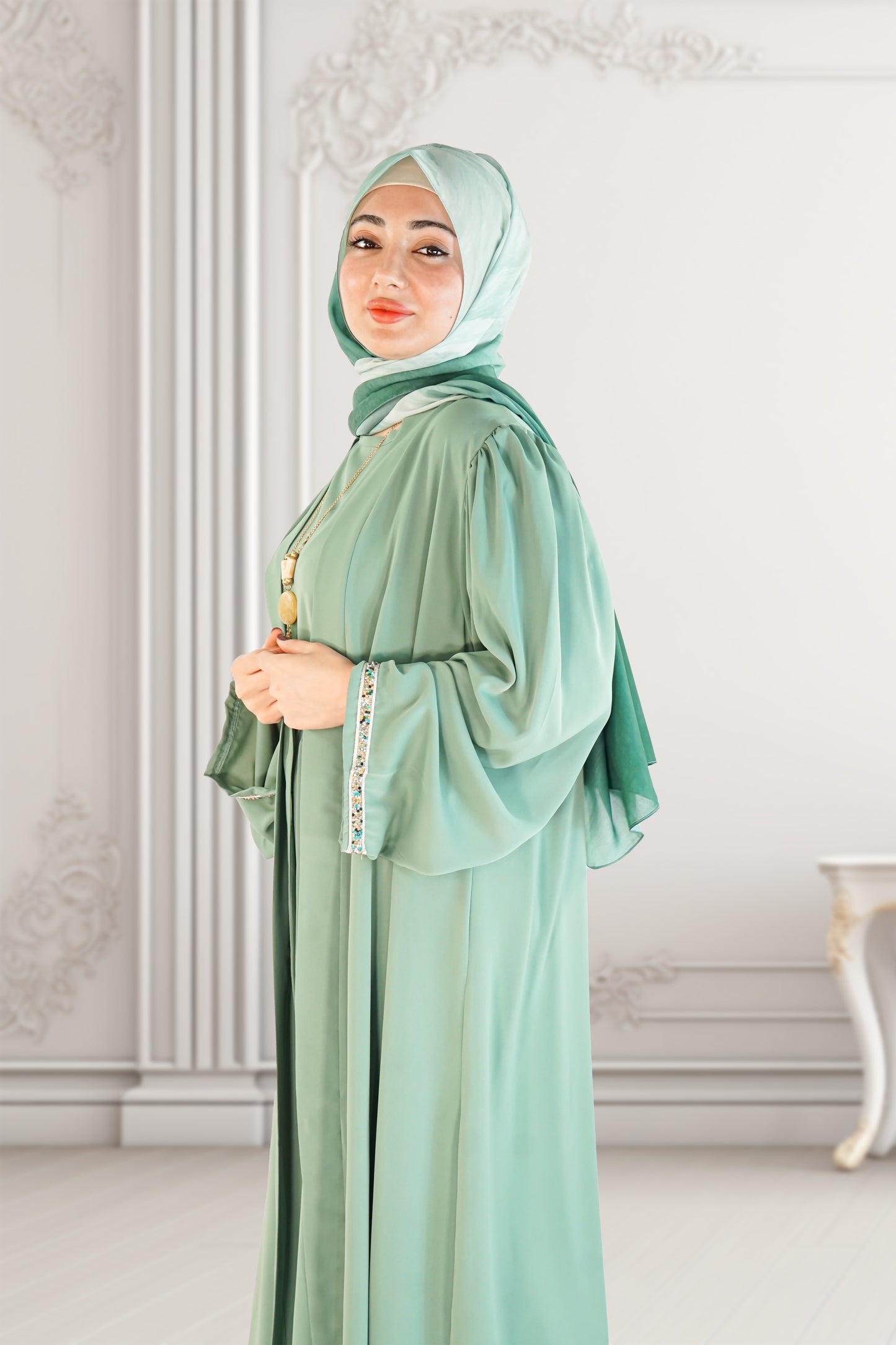 Two-Piece Moroccan Abaya with Belt Mint – Thick Chiffon Elegance