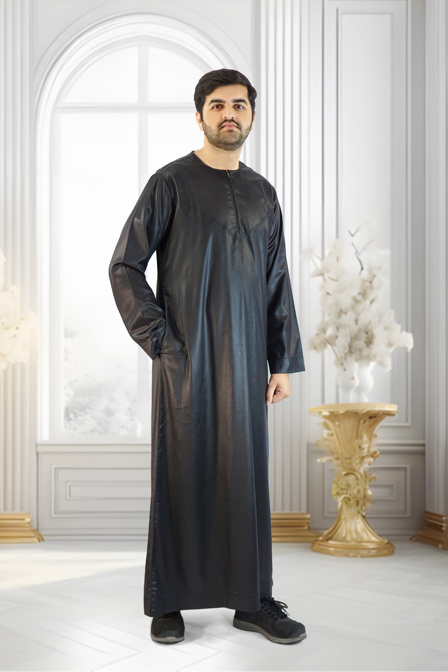 Shiny Black Emirati Thobe with Zip and Collarless Design