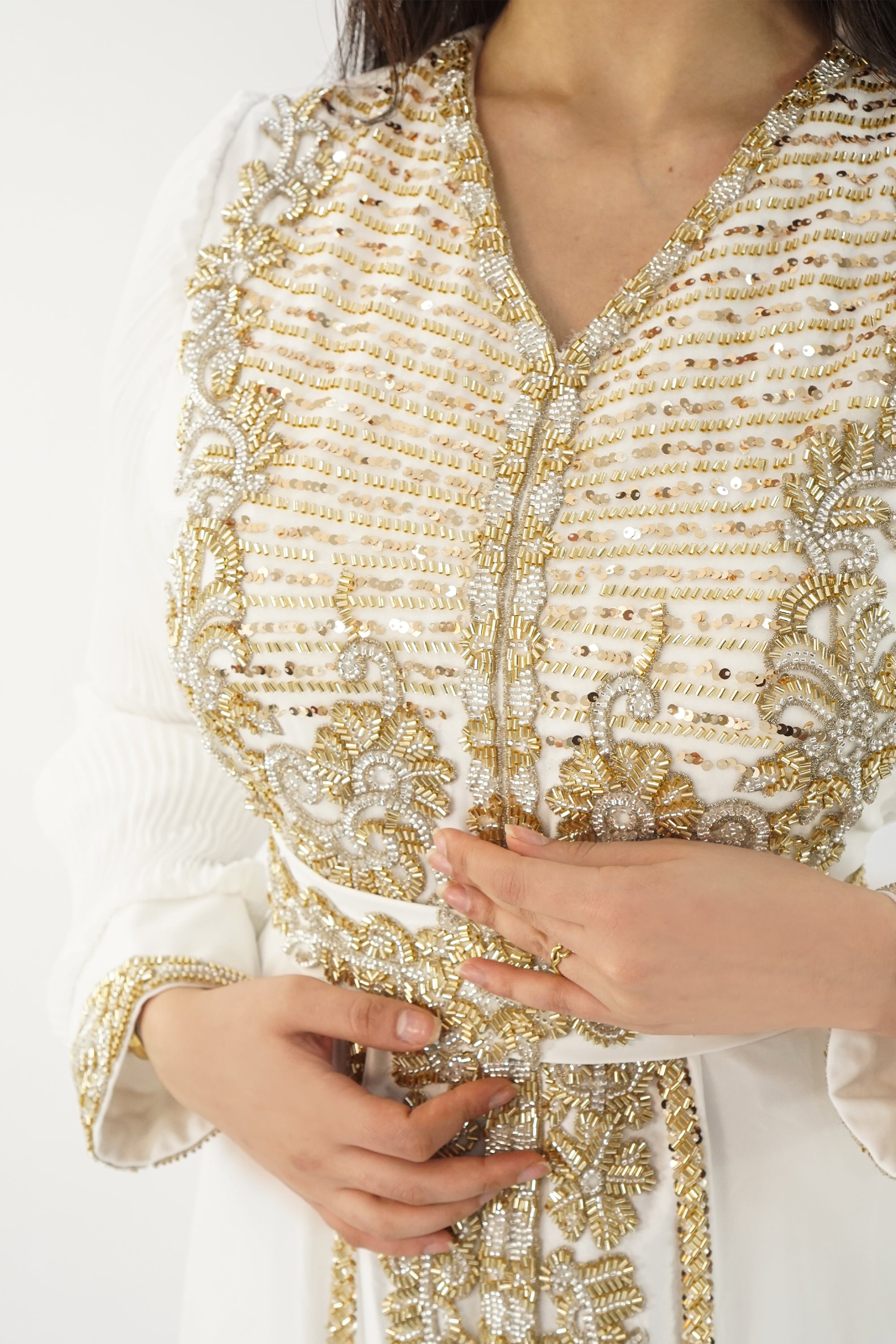Luxury Embroidered Chiffon Kaftan – Classic White Edition