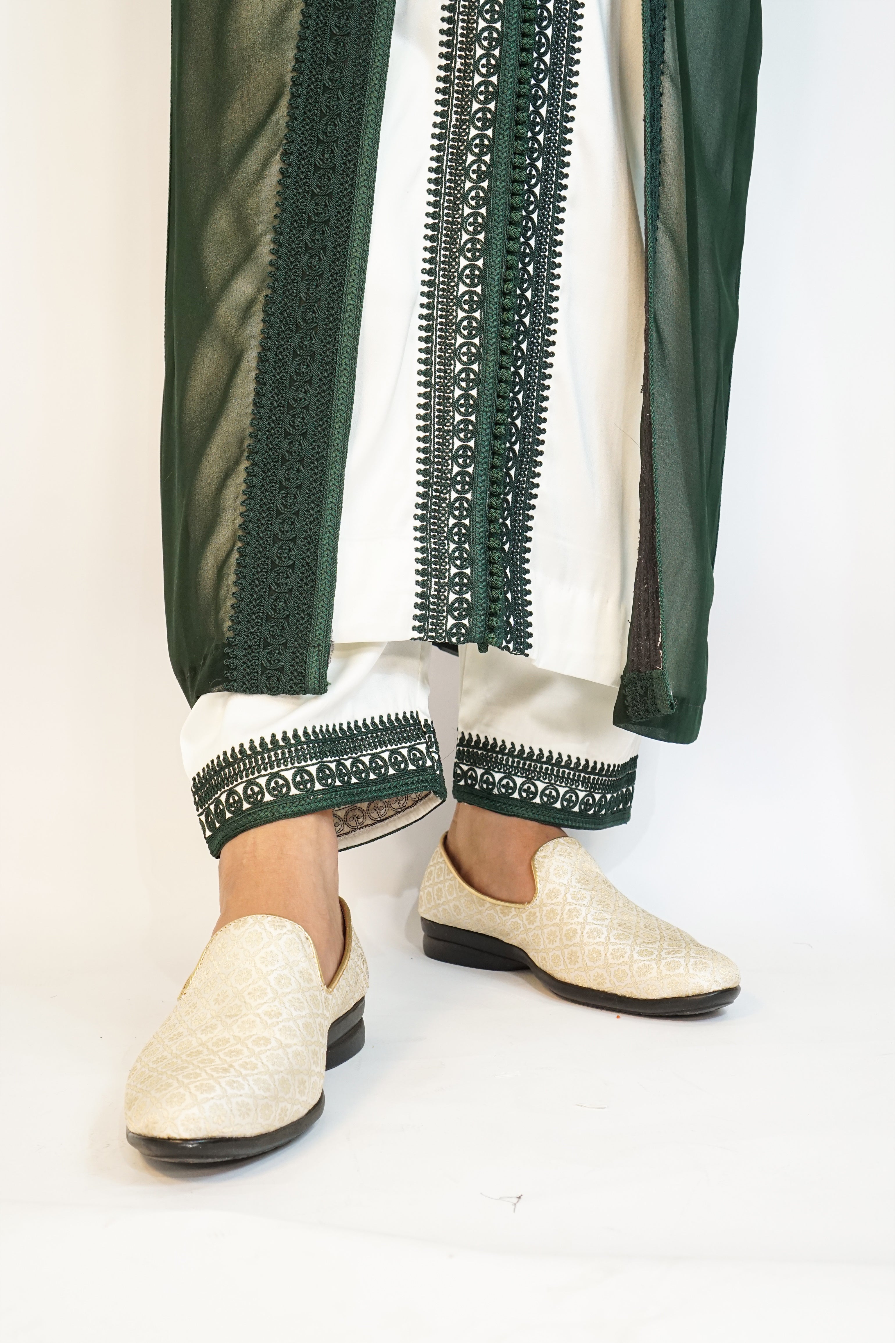 Men’s Green Jabador – Elegant Traditional Moroccan Style Outfit
