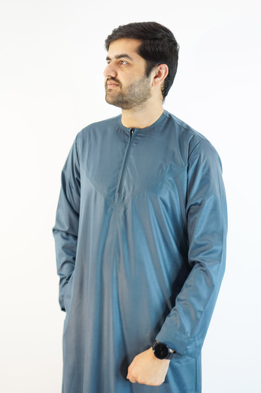 Shiny Teal Emirati Thobe with Zip and Collarless Design