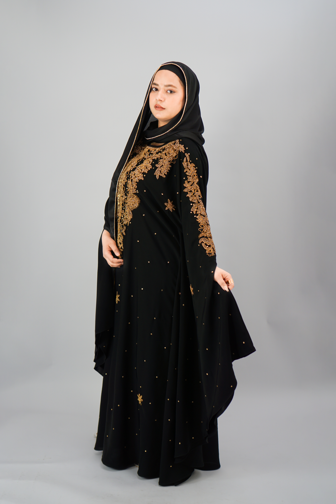 Elegant Golden Embroidery Kaftan