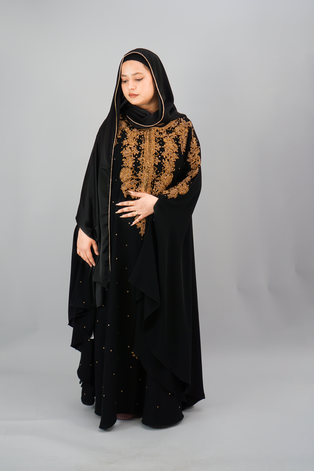 Elegant Golden Embroidery Kaftan