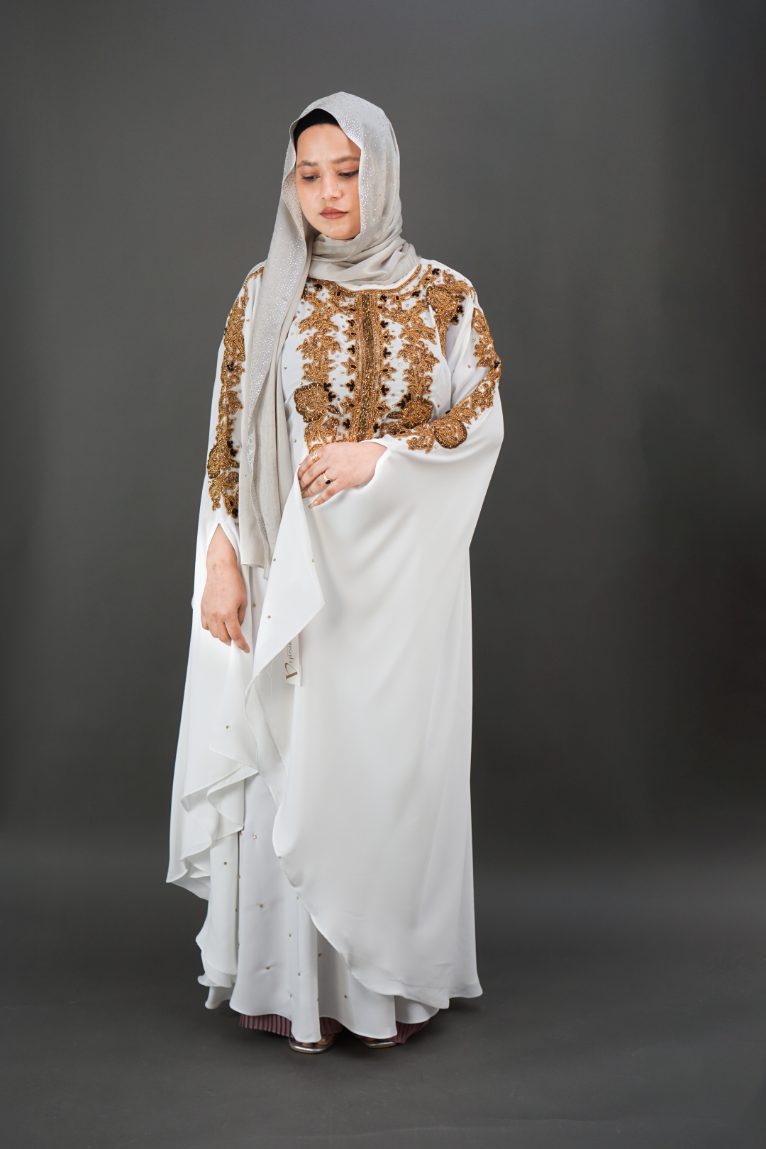 Elegant Golden Embroidery Kaftan