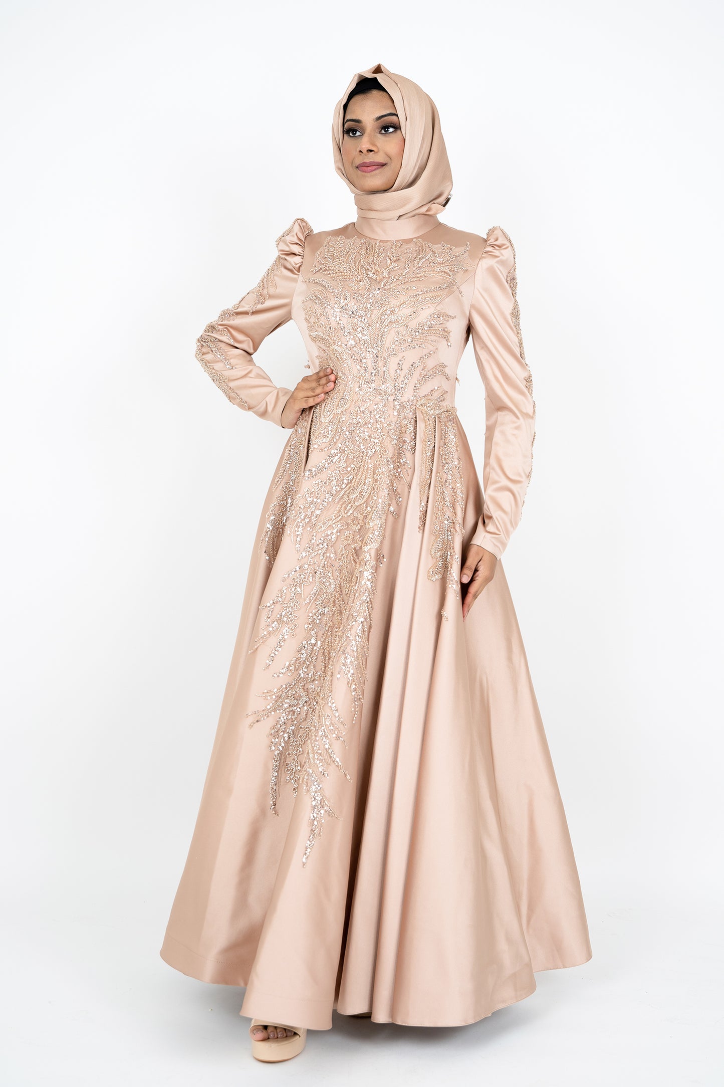 Luxorious Gold Islamic Evening Dresses High Neck Hijab Formal Party Gown Arabic Long Sleeve Islamic Kaftan