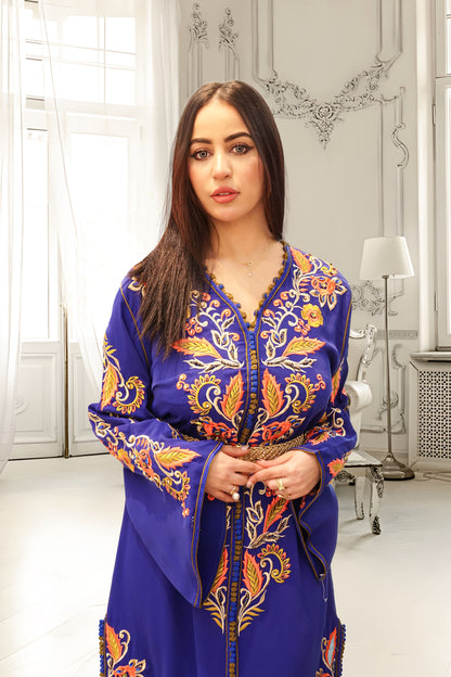 Moroccan Elegance: Single Kaftan with Side Embroidery and Stone Accents – Crape Silk Majesty