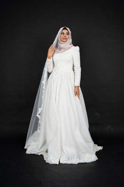 Modest Muslim Wedding Dress Applique Sequins Bead Long Sleeve Lace High Neck Bridal Gown